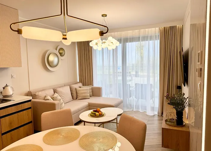 Baltic View 6-pax Frappe